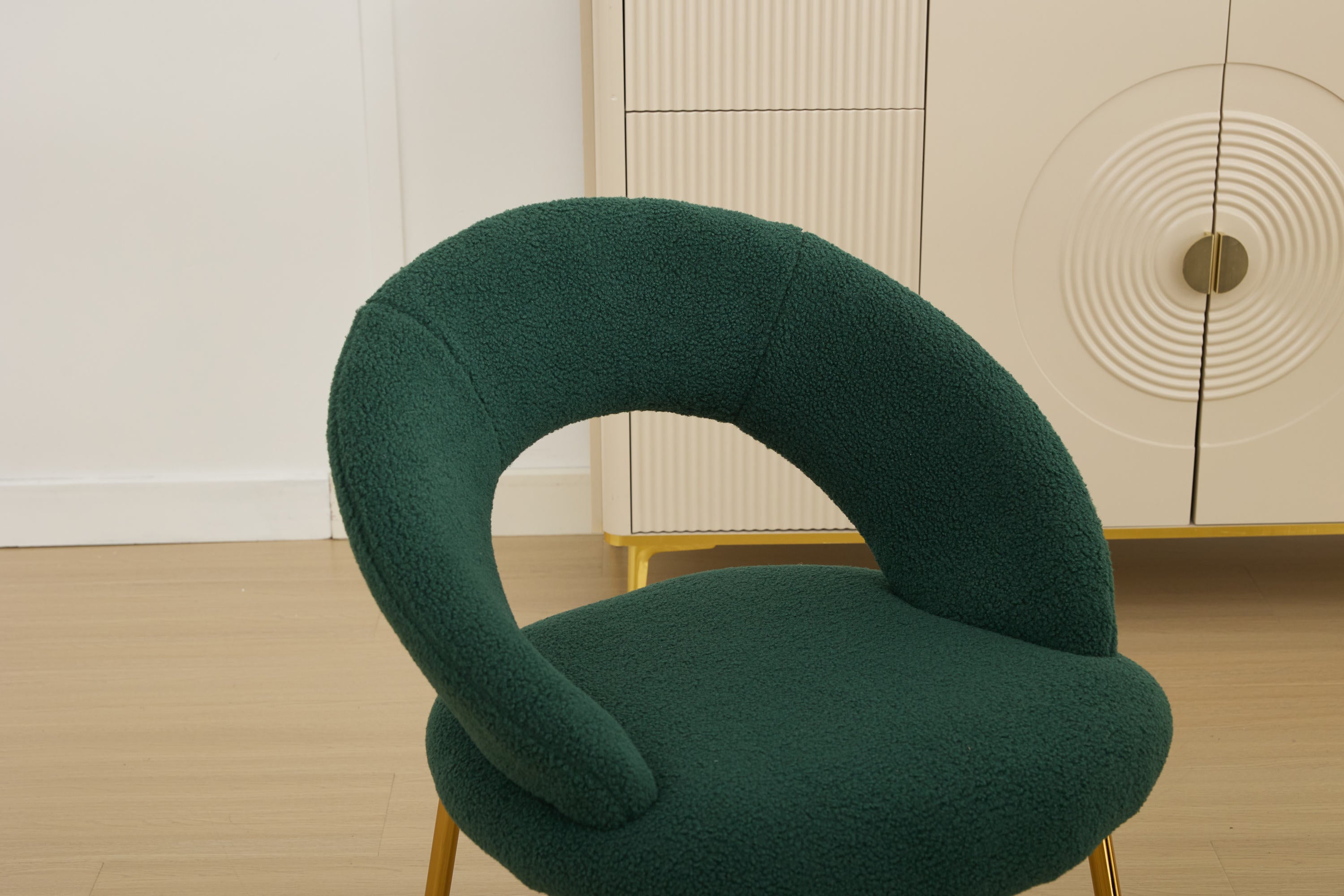 Velvet/Teddy Fabric Dining Chairs with Curved Backrest
