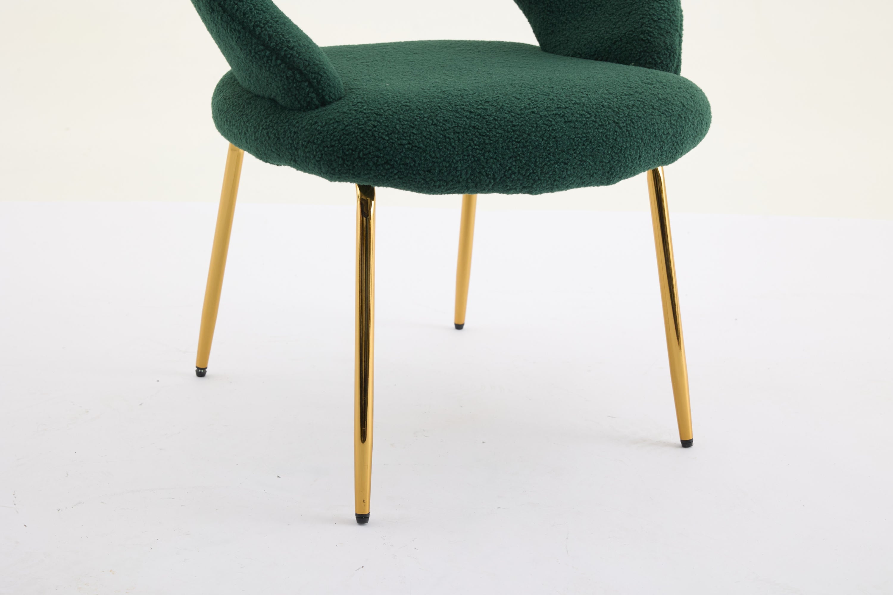 Velvet/Teddy Fabric Dining Chairs with Curved Backrest