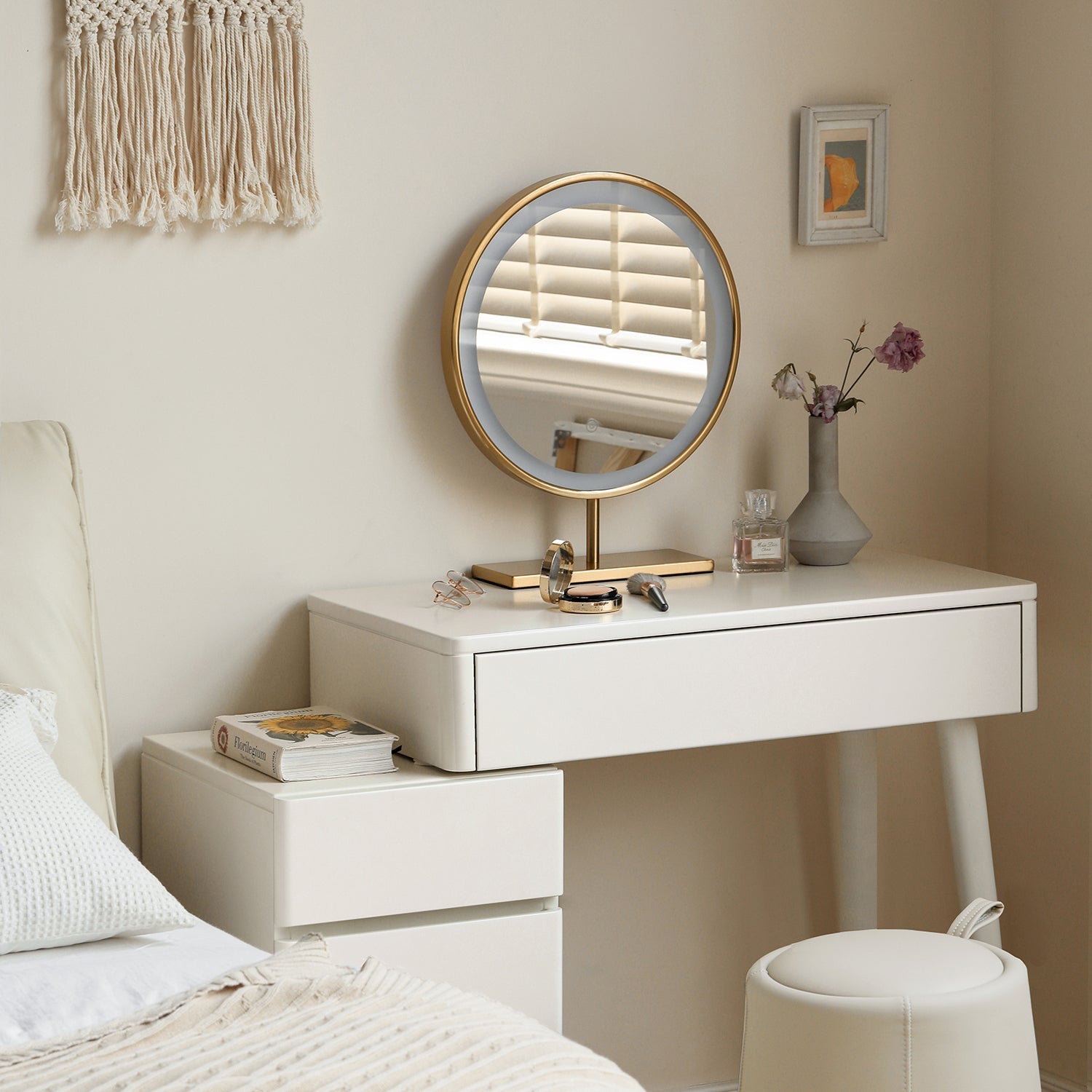 White Solid Wood Vanity Table with Stool