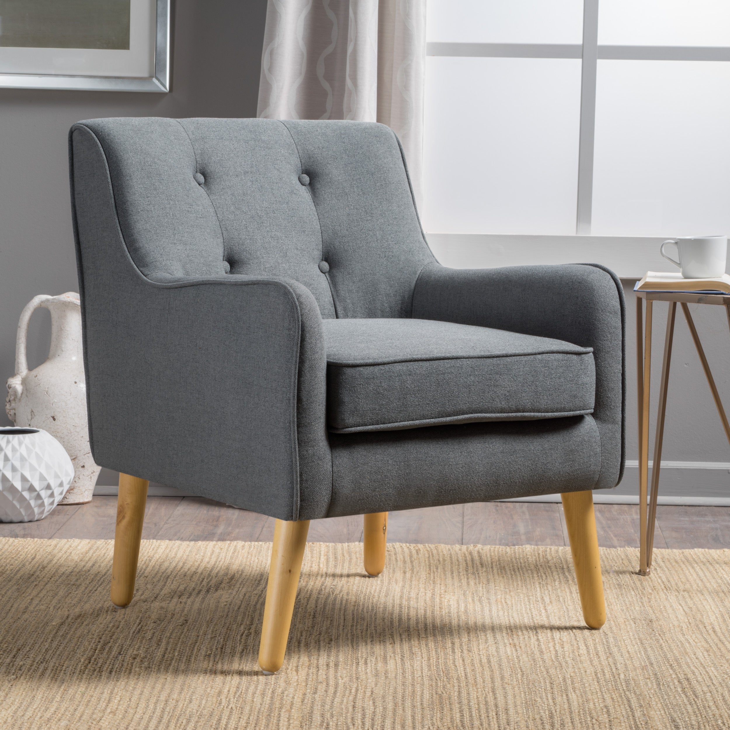 Mid-Century Modern Arm Chair with Tufted Back