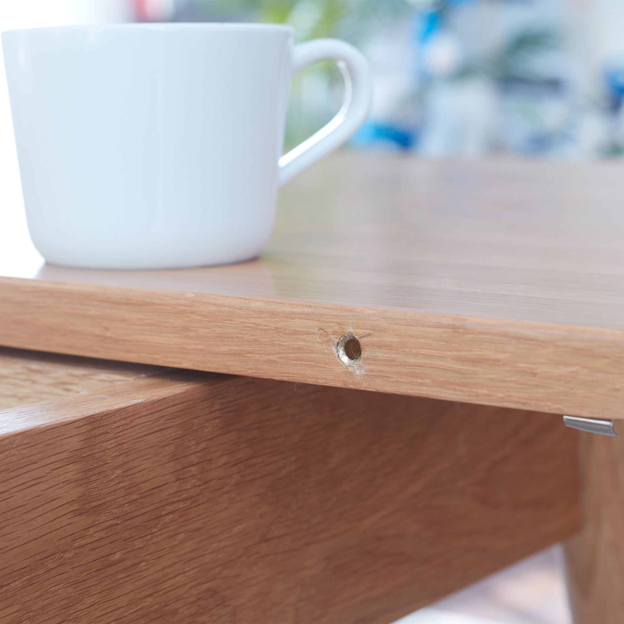 Natural Solid Oak Telescopic Dining Table for 6-8 People