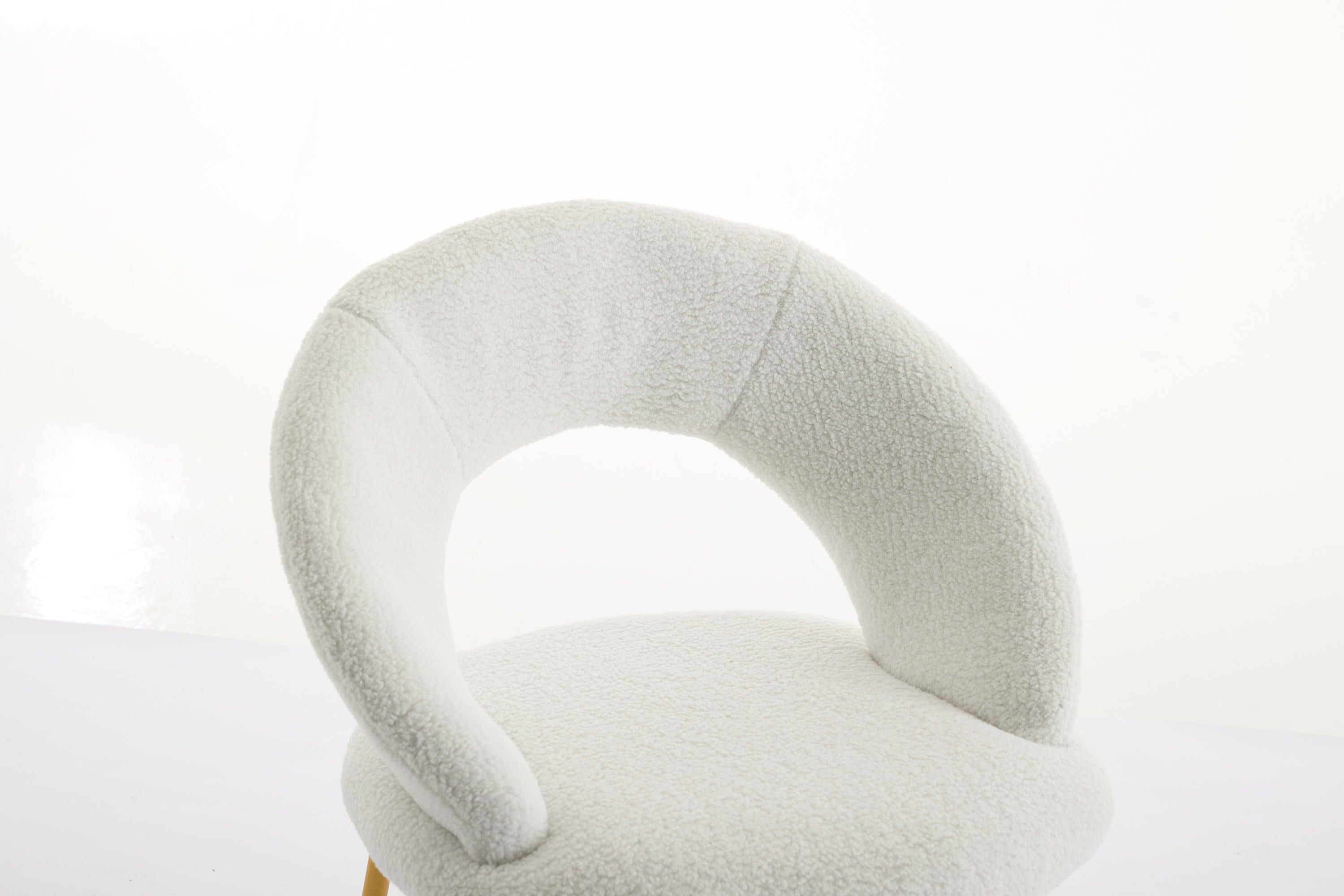 Velvet/Teddy Fabric Dining Chairs with Curved Backrest