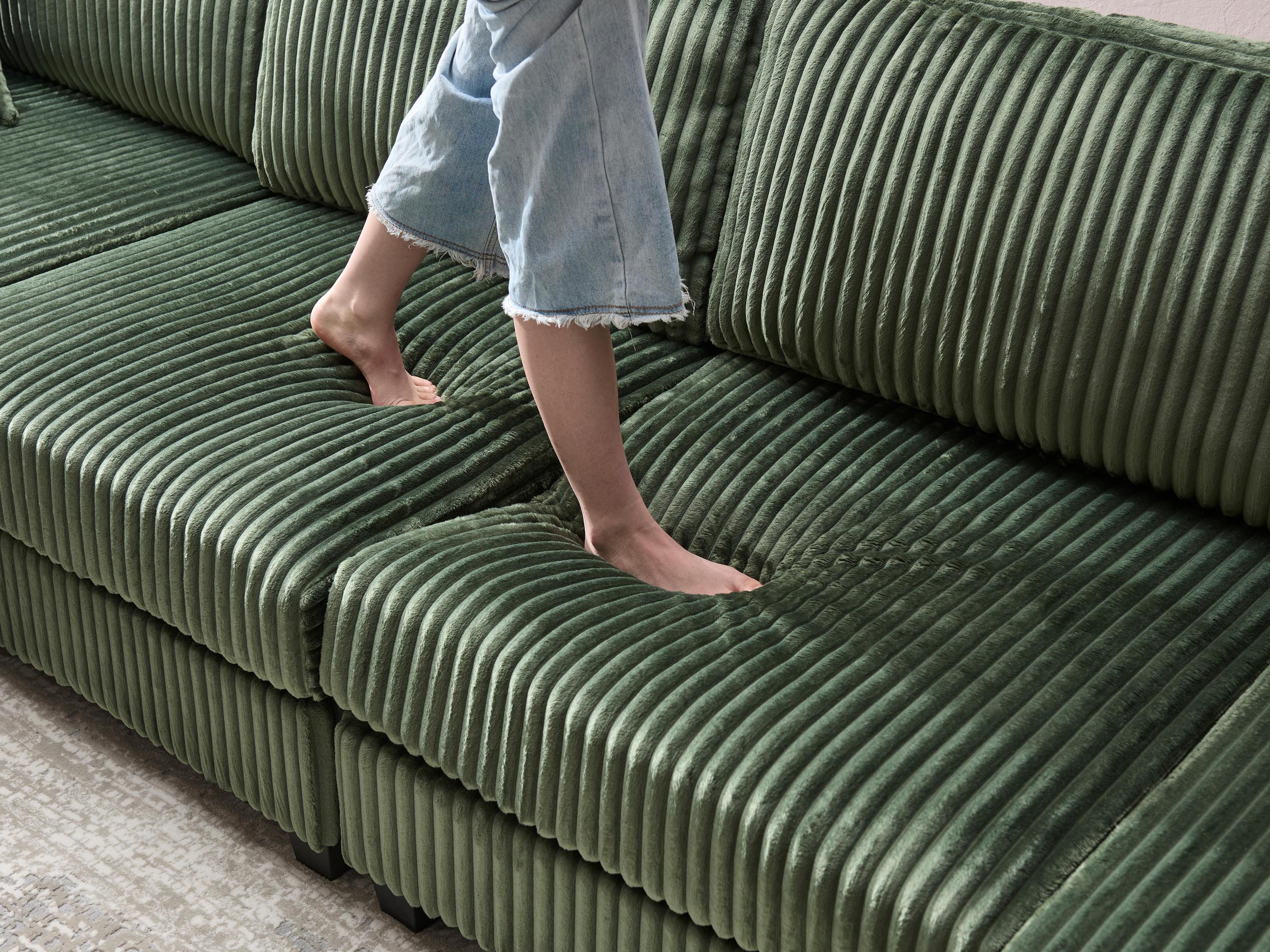 Convertible Sleeper Sectional Sofa with Storage