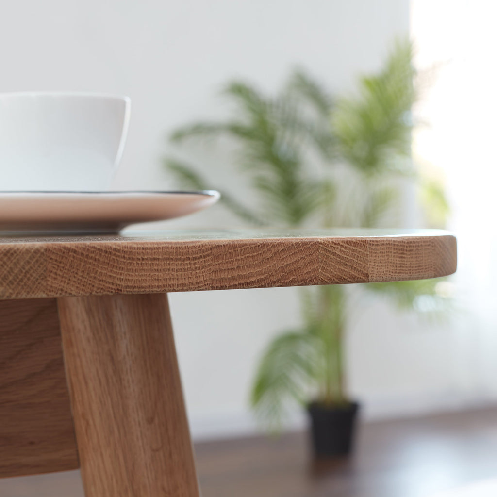 Natural Solid Oak Telescopic Dining Table for 6-8 People