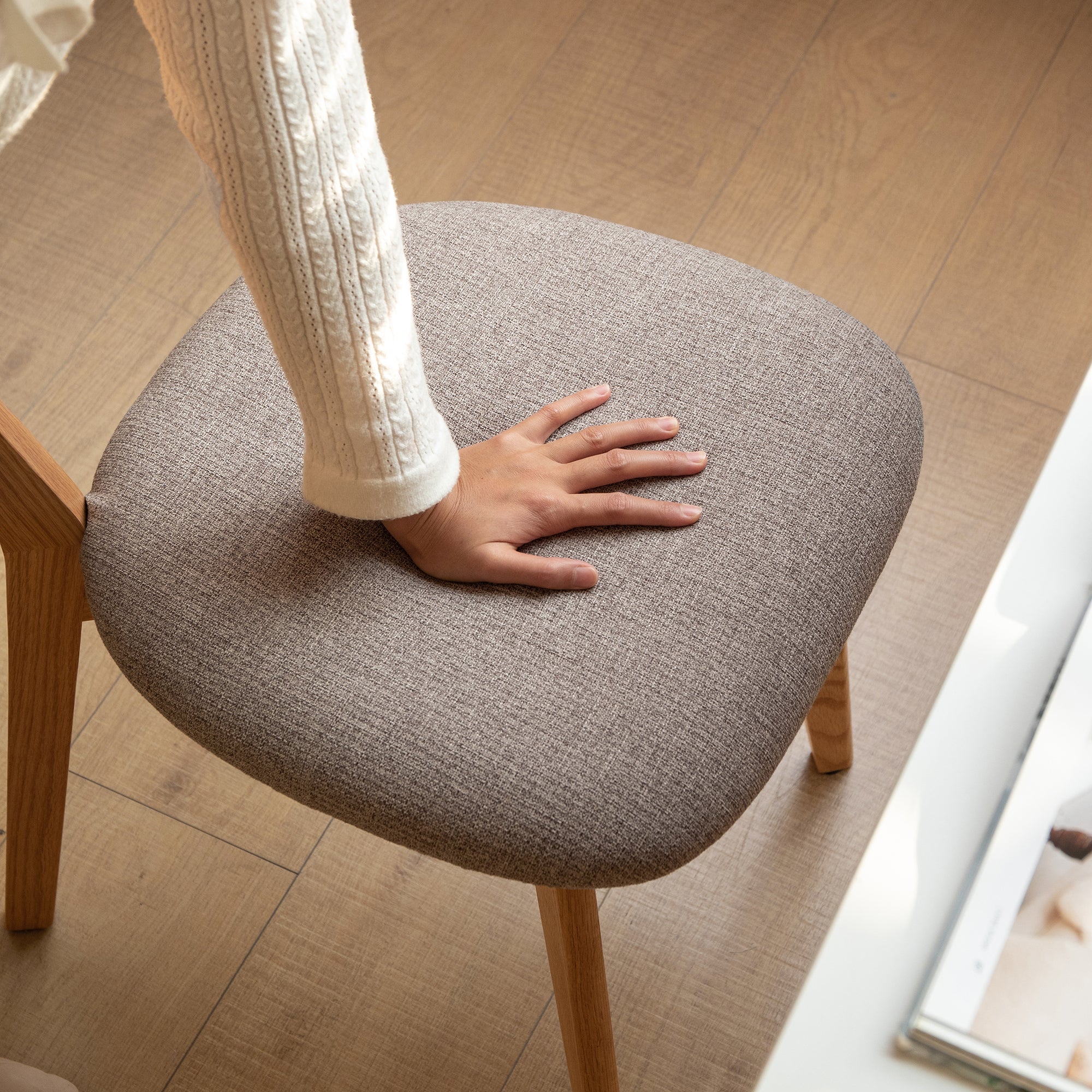 FAS Grade Oak Natural Wood  Living Room Chair with Upholstered