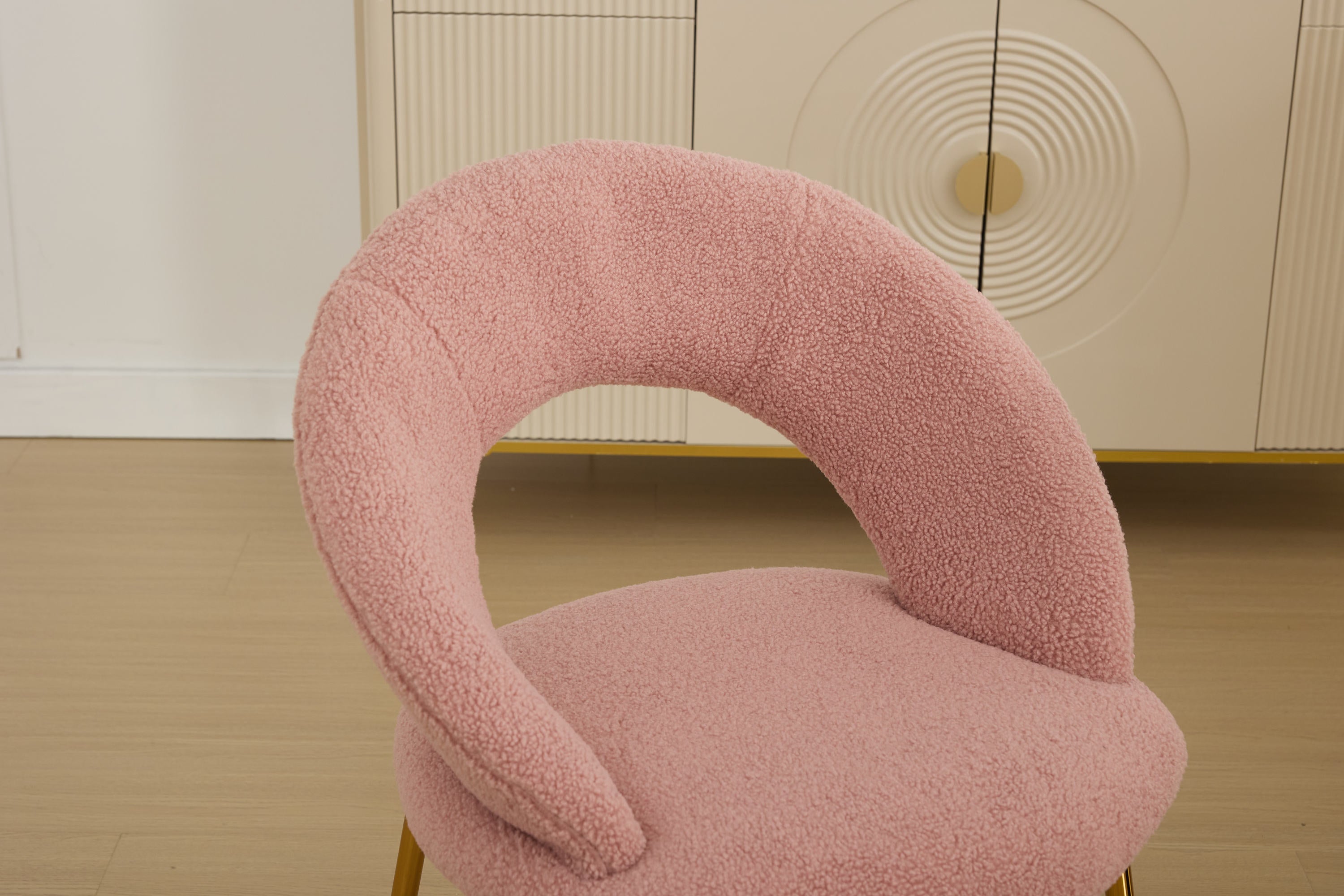 Velvet/Teddy Fabric Dining Chairs with Curved Backrest