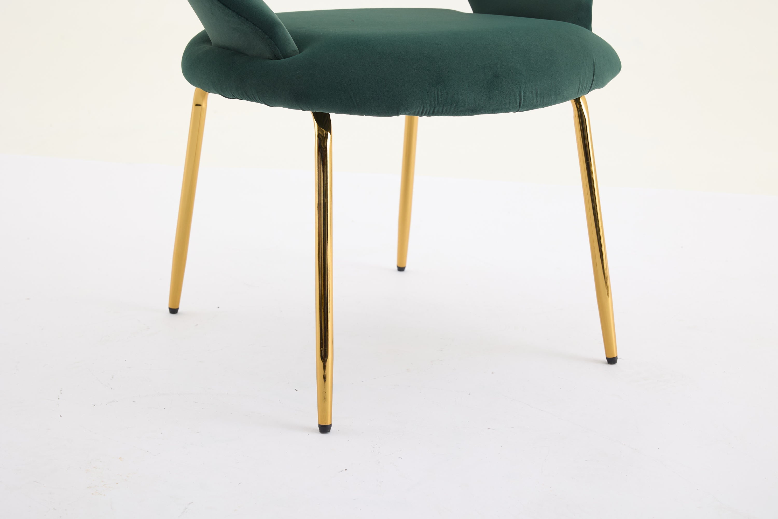 Velvet/Teddy Fabric Dining Chairs with Curved Backrest