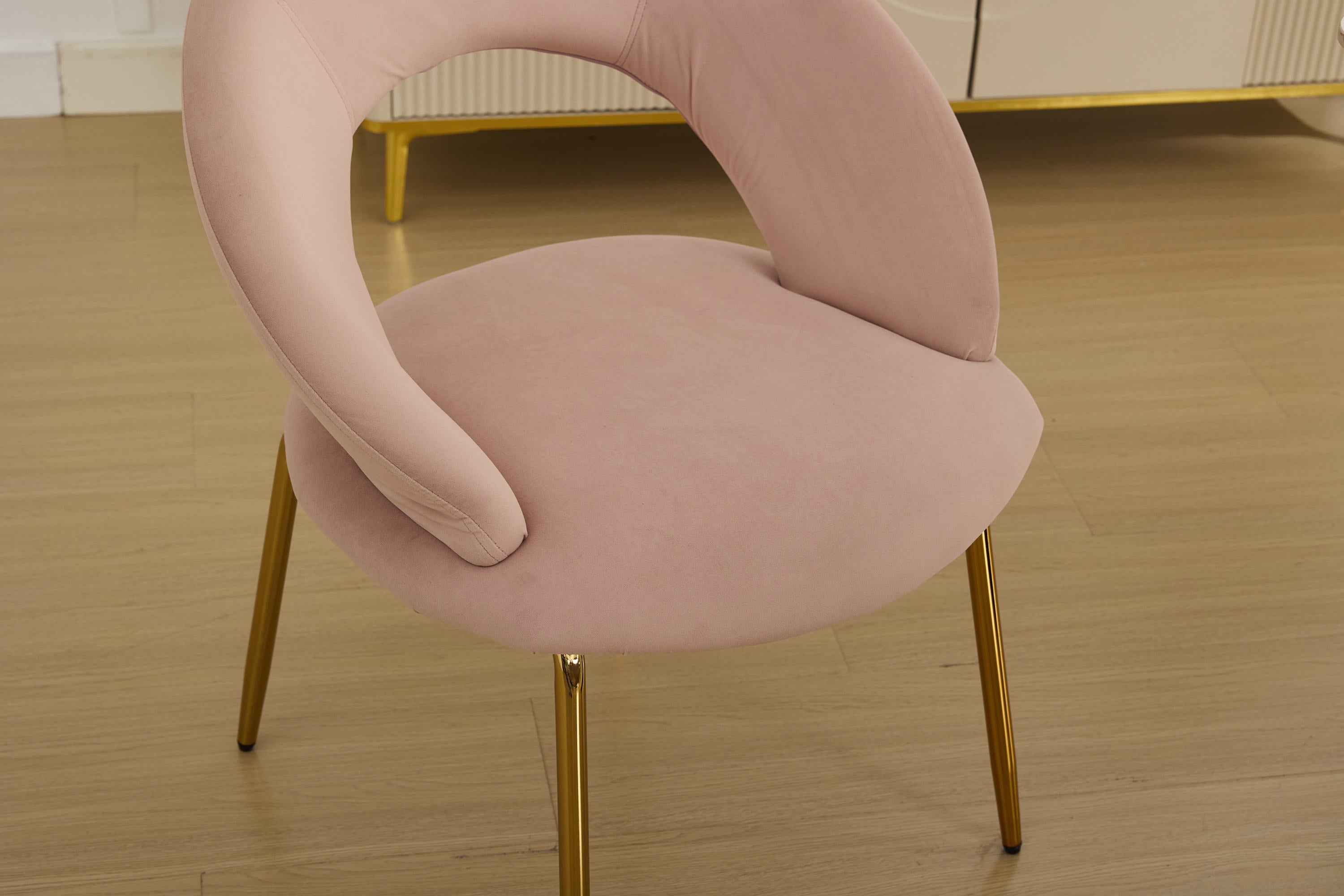 Velvet/Teddy Fabric Dining Chairs with Curved Backrest