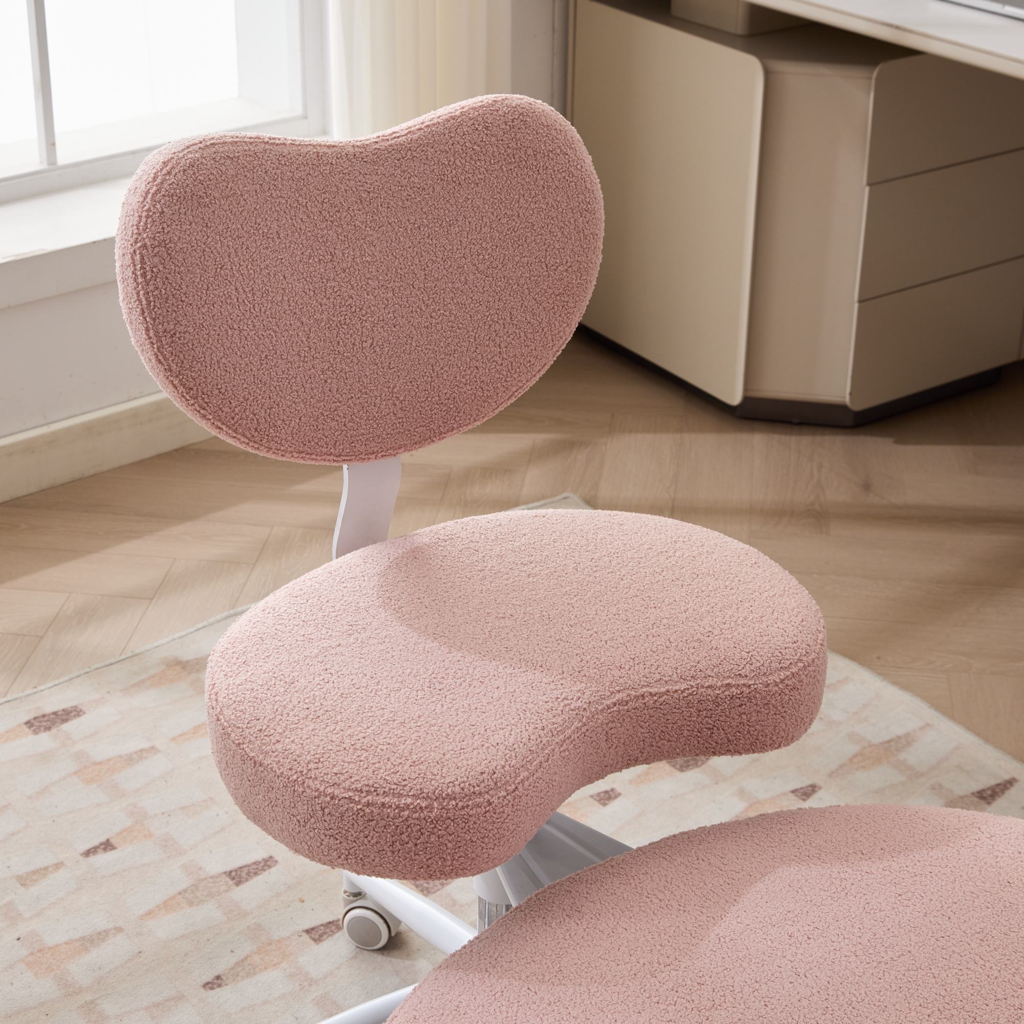 Teddy Meditation Cross Legged Chair with Wheels