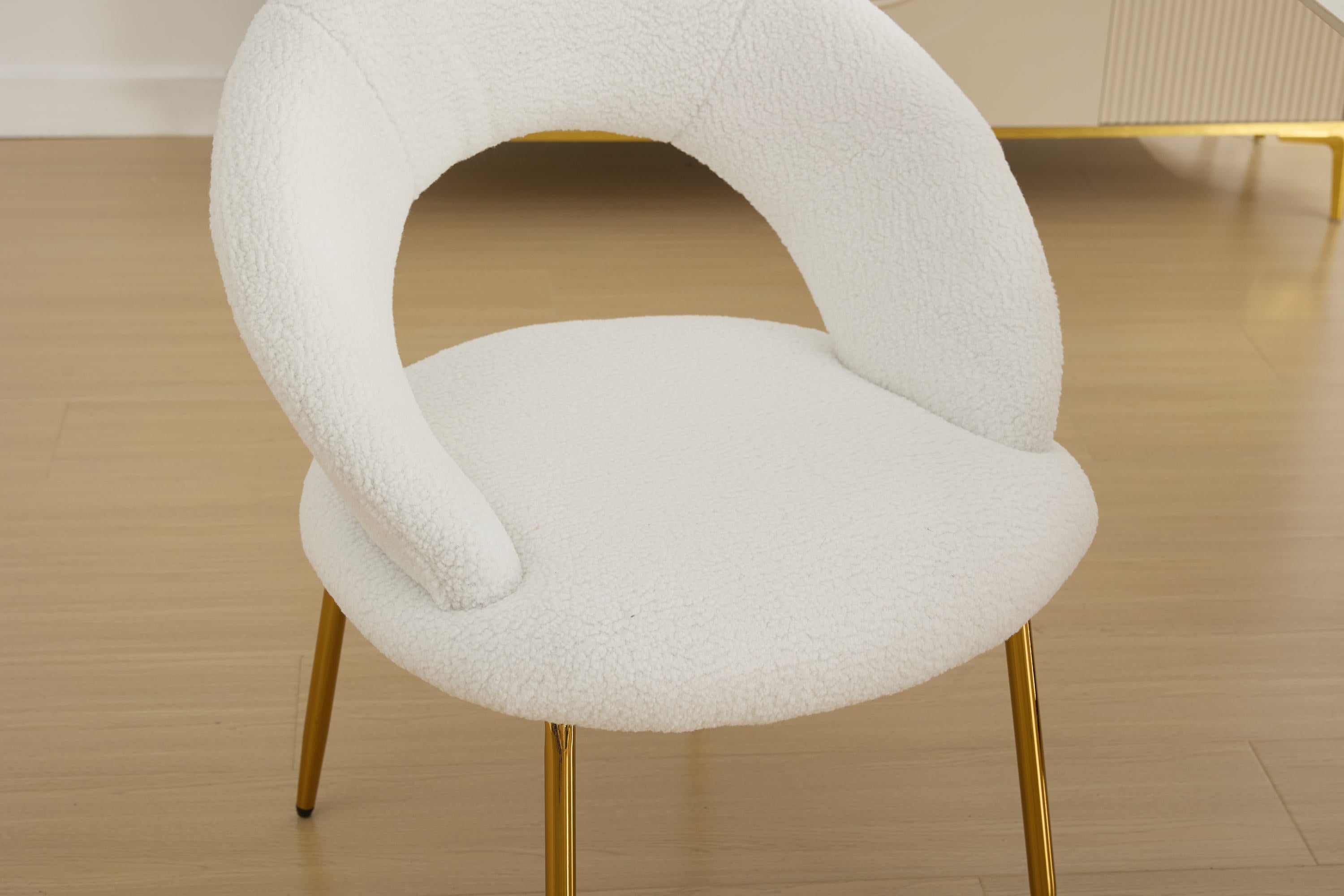 Velvet/Teddy Fabric Dining Chairs with Curved Backrest