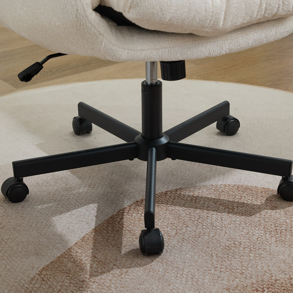 Pet Friendly Swivel Office Chair Adjustable Height Double Cushioned
