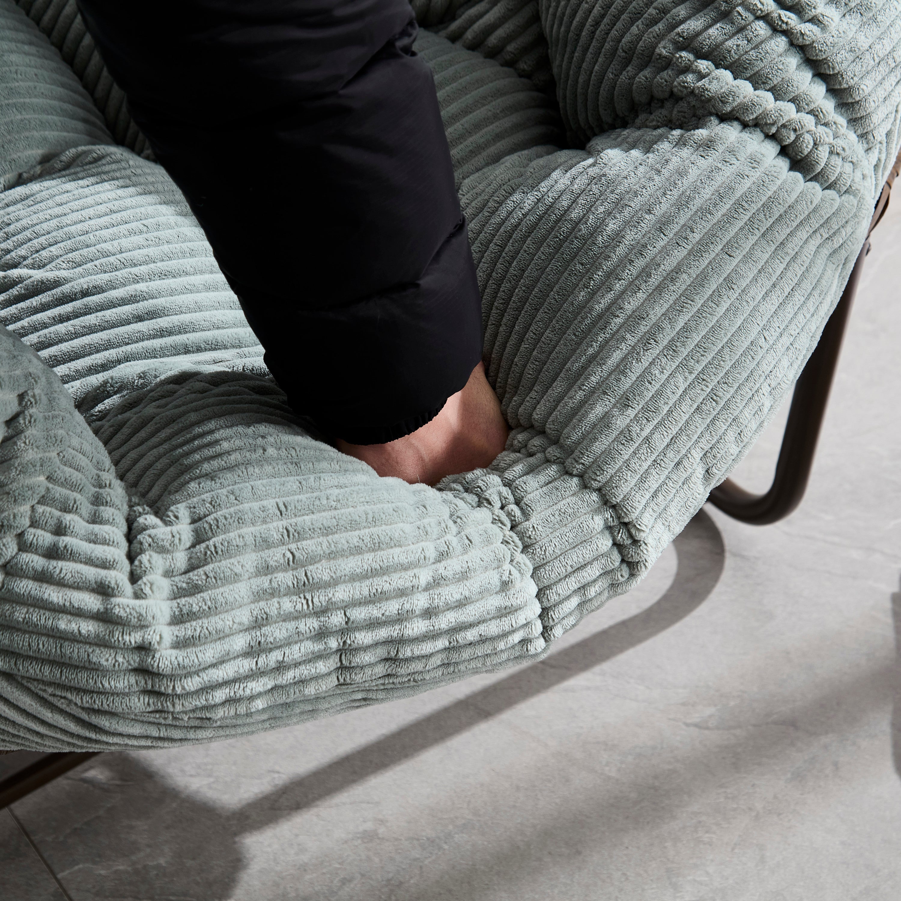 Outdoor Rattan Rocking Recliner Chair with Padded Cushion