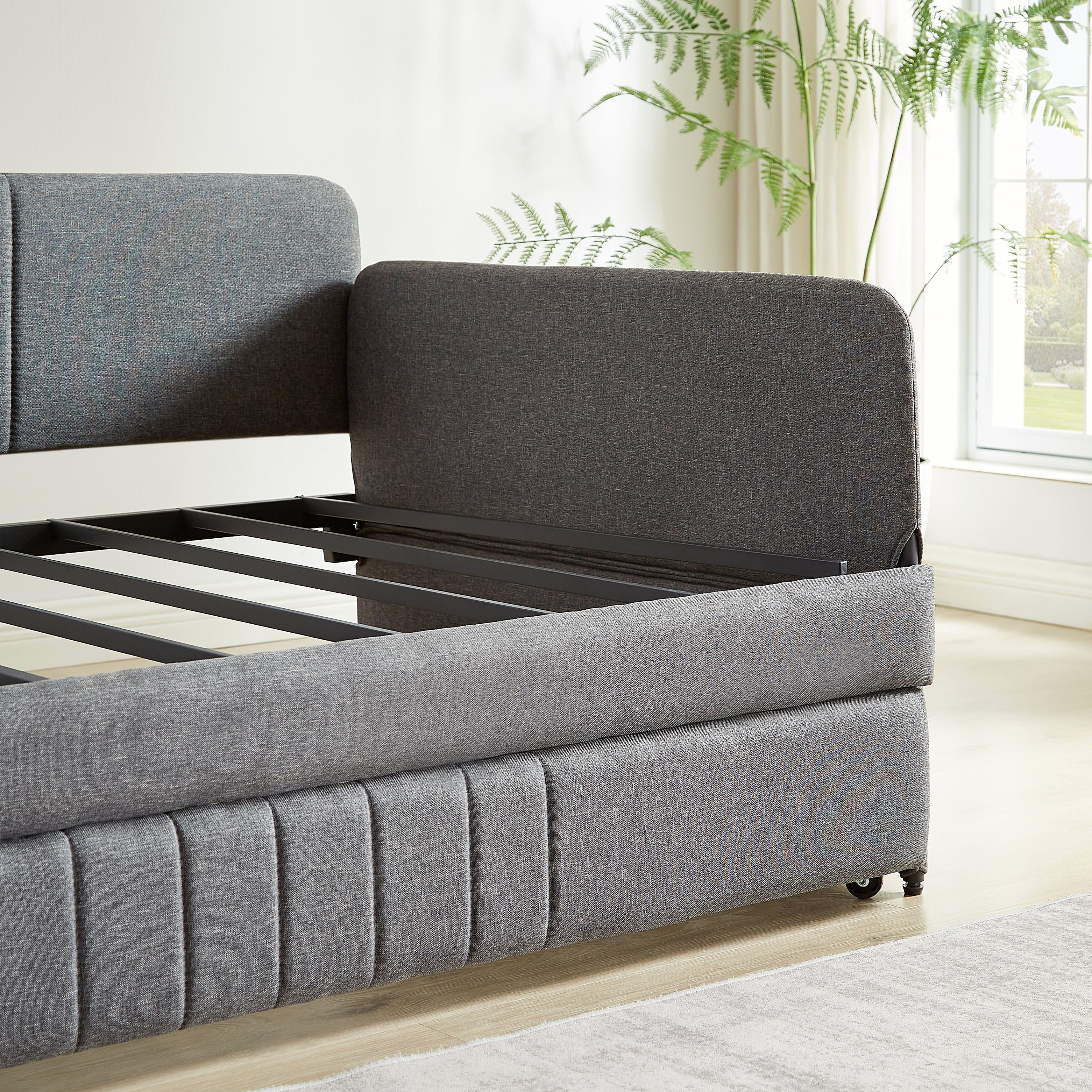 Twin Size Daybed with Metal Framed