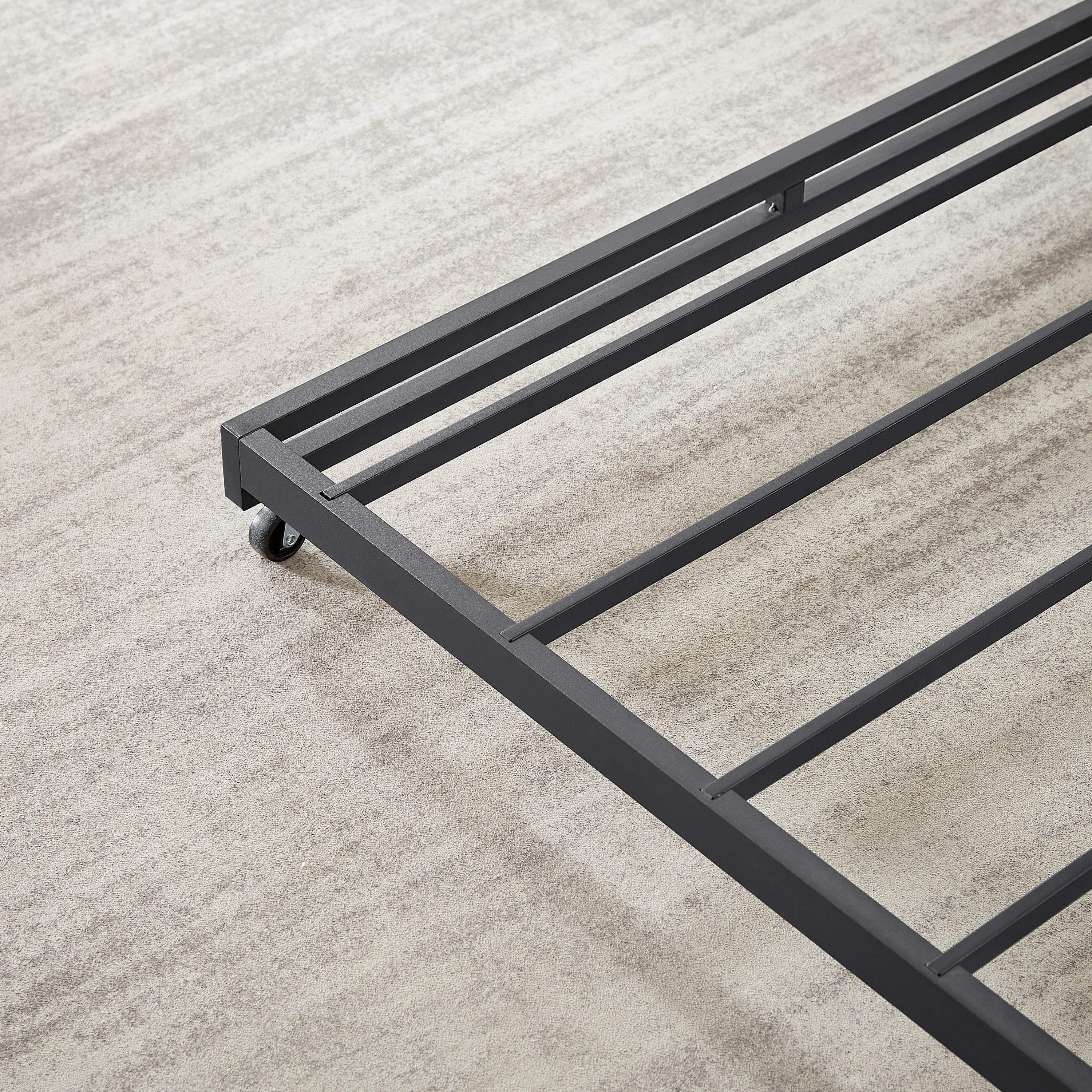 Twin Size Daybed with Metal Framed