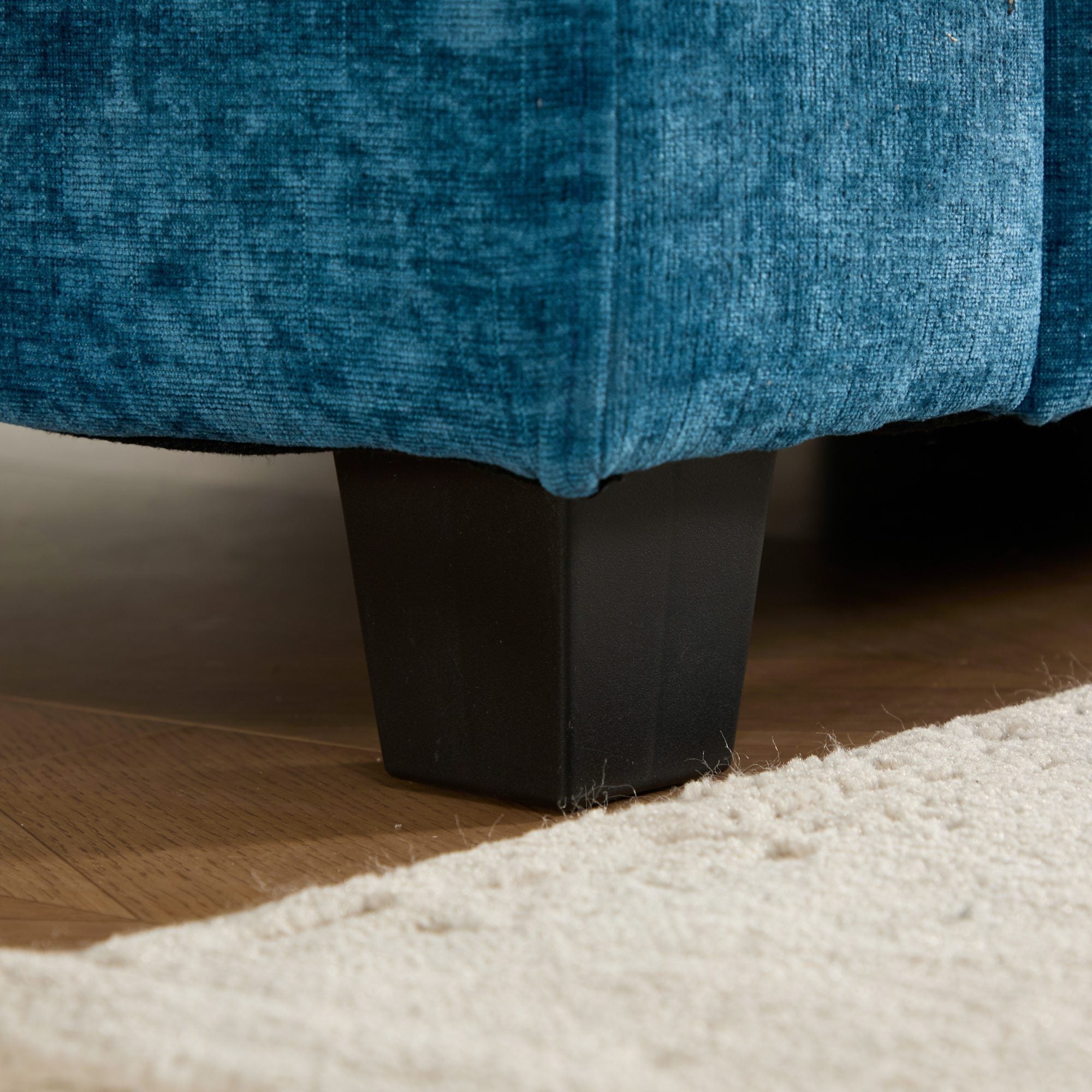 Modern Comfy Upholstered Seat Cushion Sectional Couch (Ottoman is Not Included)