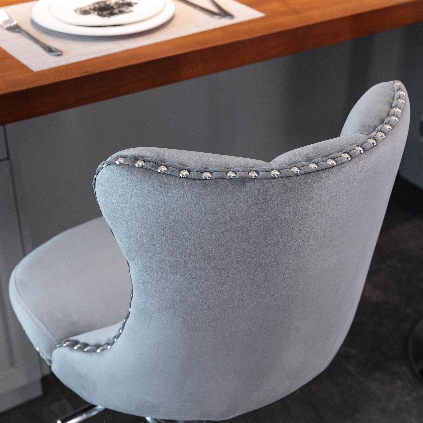 25-33 Inch Modern Velvet Swivel Barstools (Set of 2)