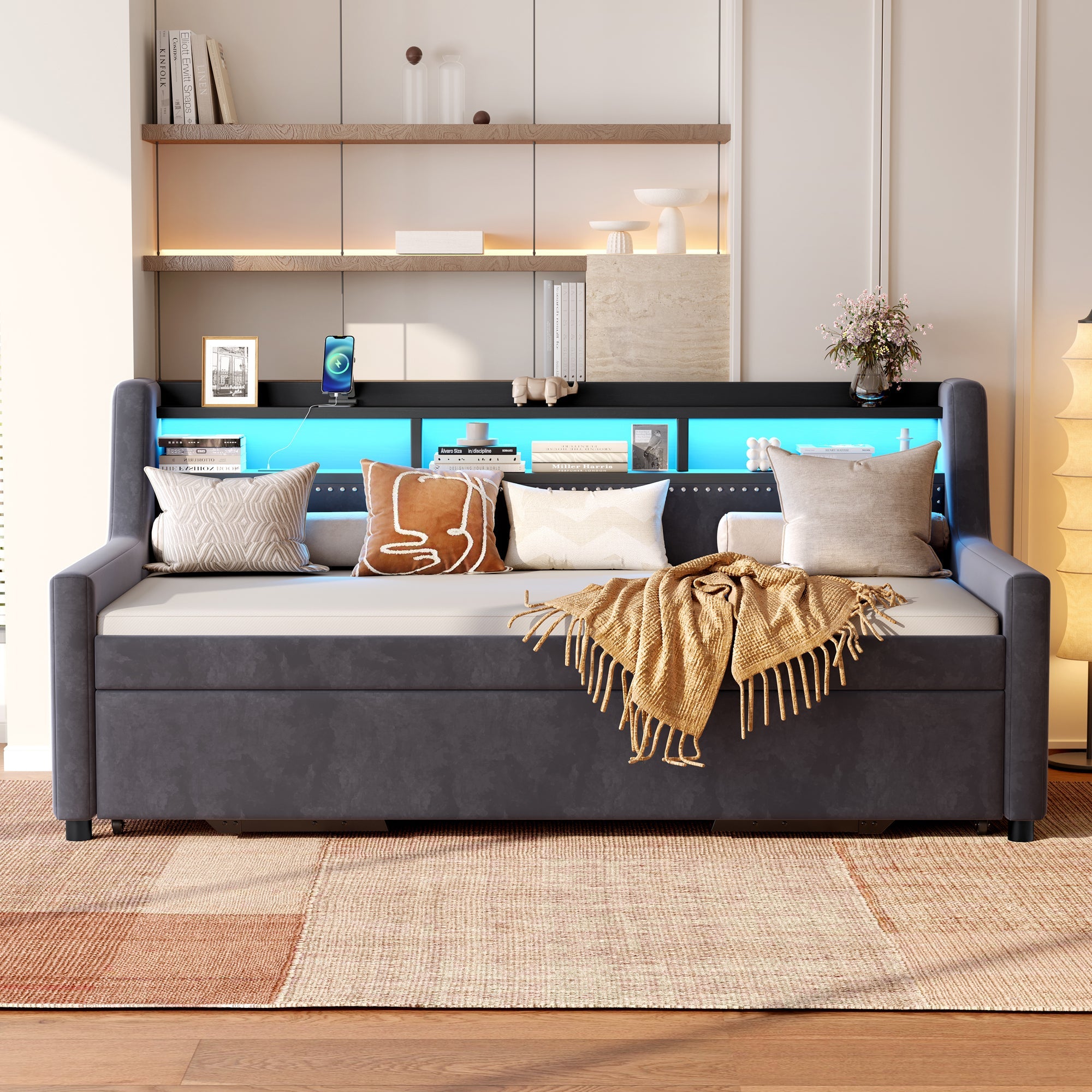 Twin Size Daybed with Trundle