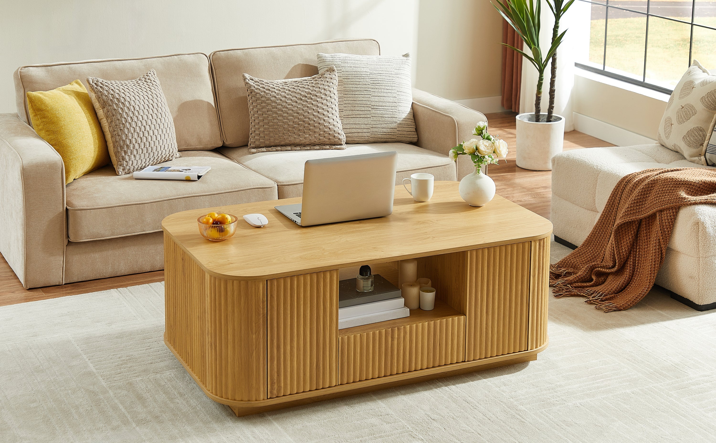 46.5' Modern Luxury Oval Coffee Table
