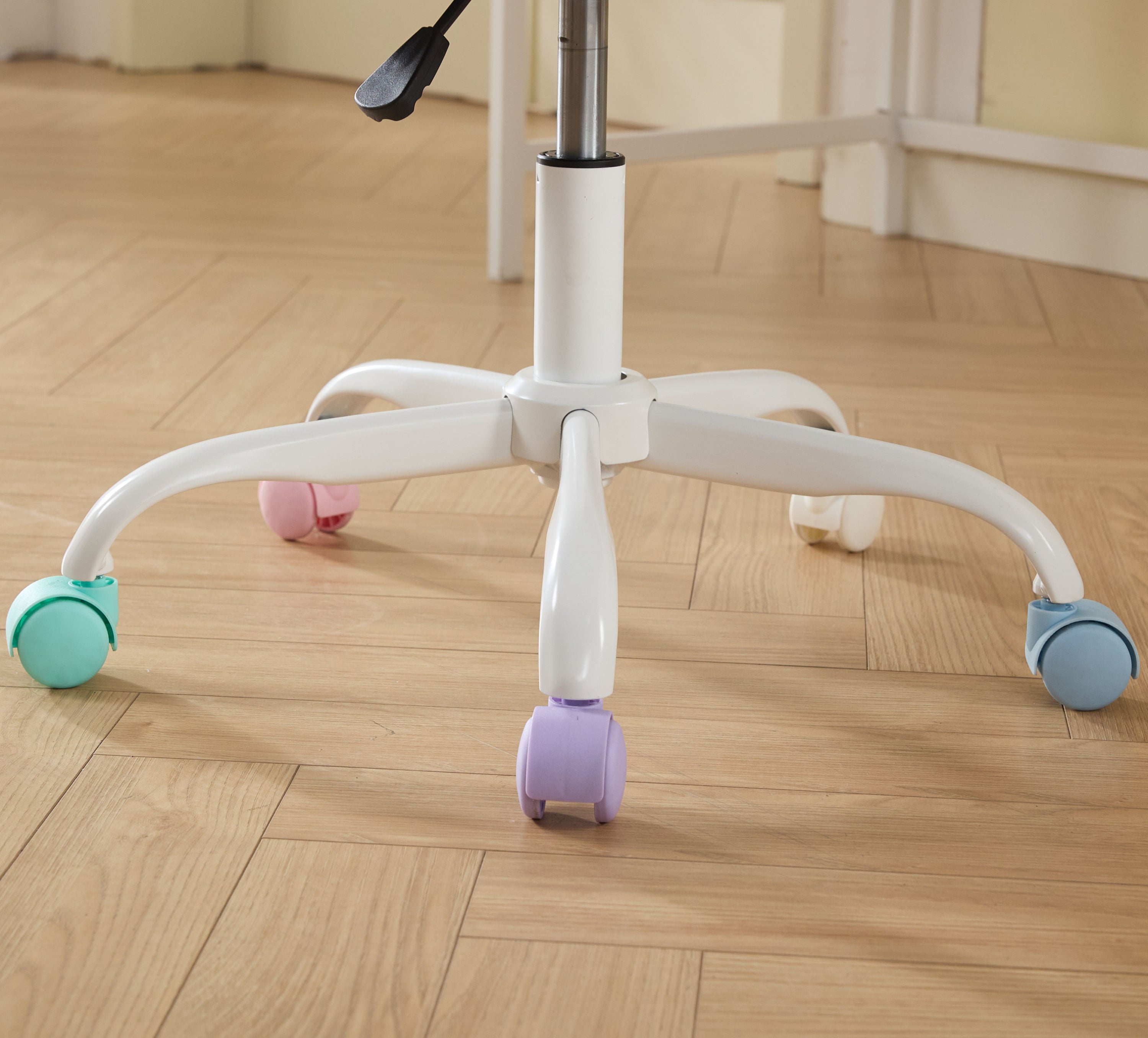 Artificial Rabbit Hair Adjustable Office Chair with Metal Base
