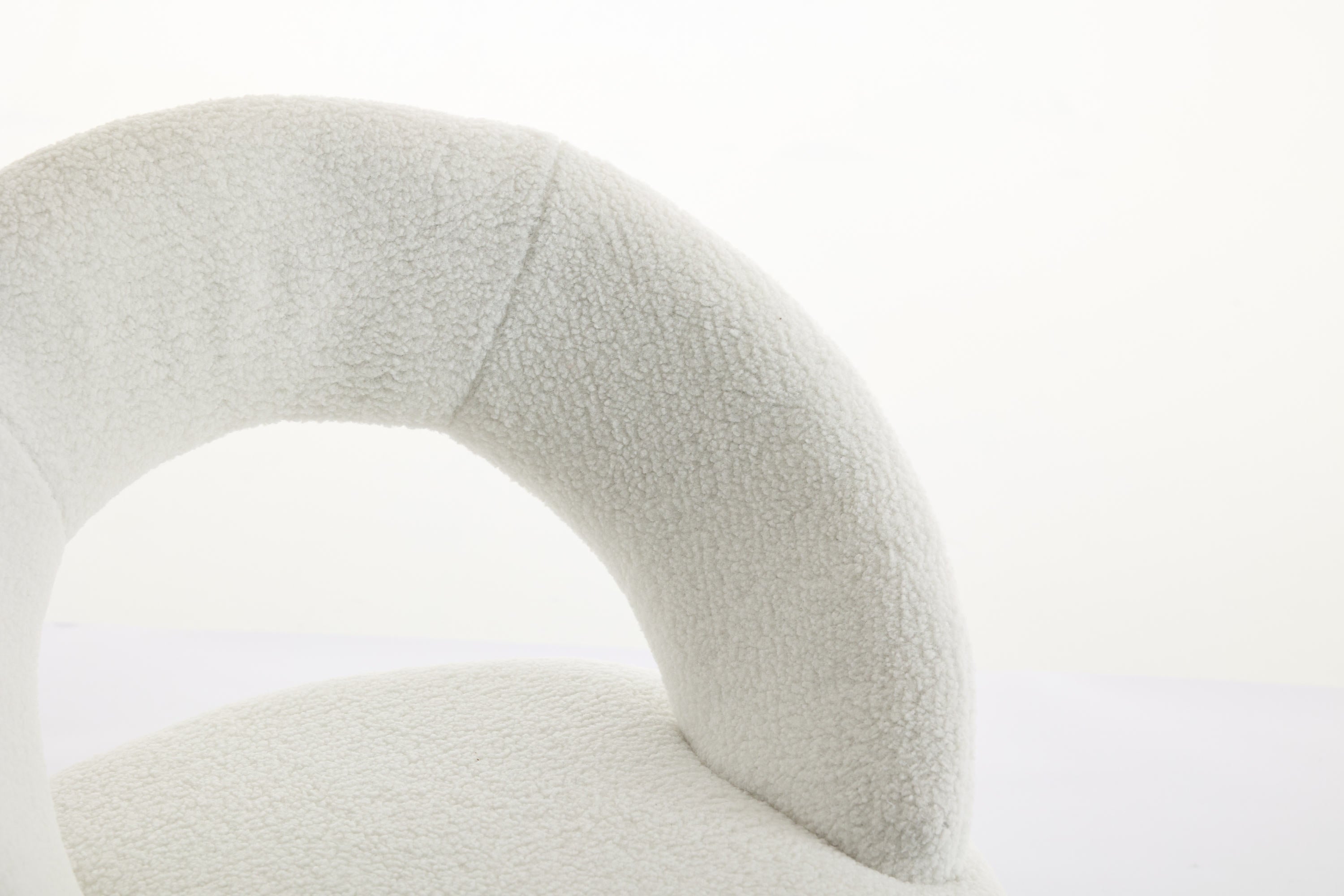 Velvet/Teddy Fabric Dining Chairs with Curved Backrest