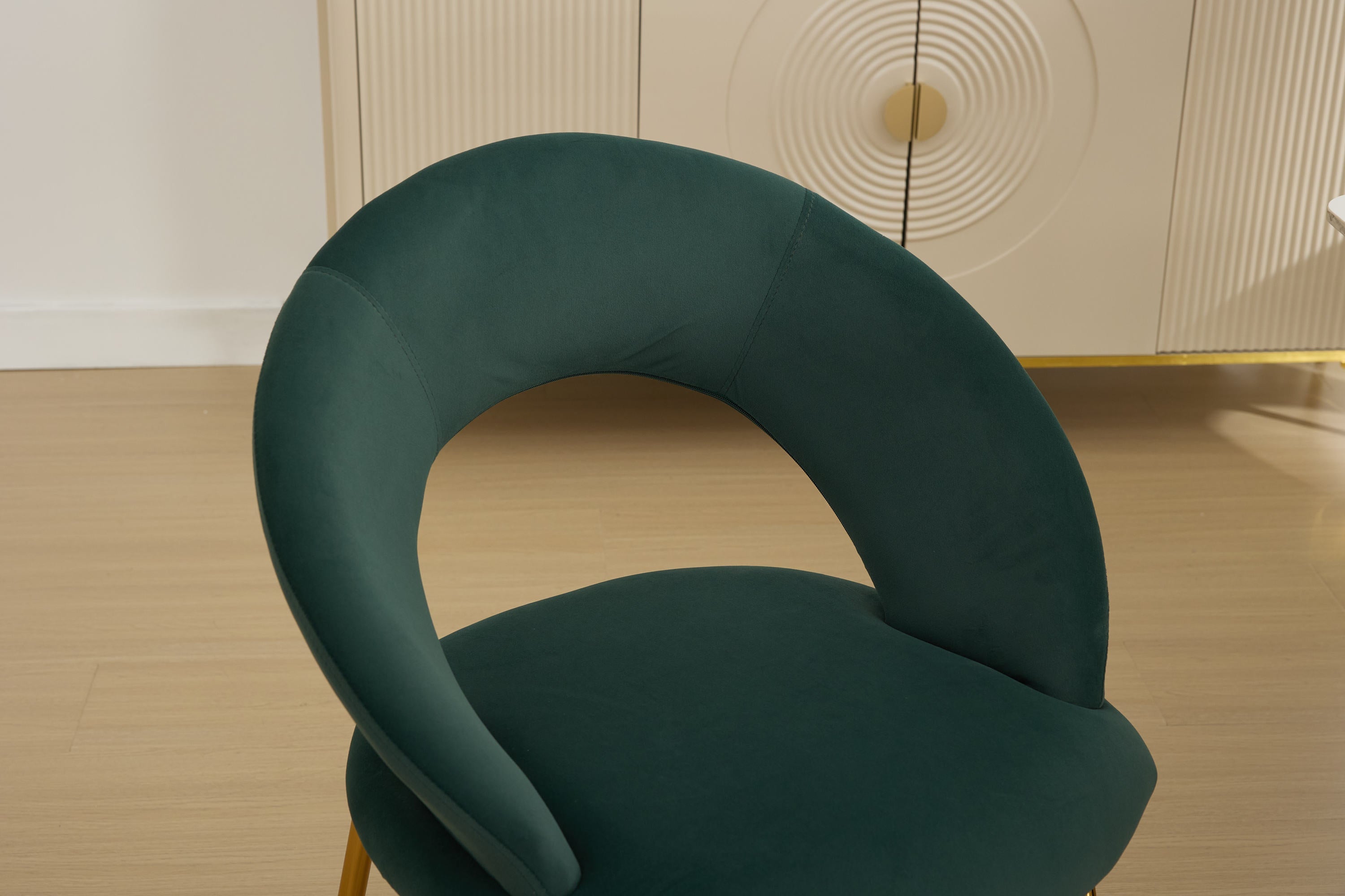Velvet/Teddy Fabric Dining Chairs with Curved Backrest