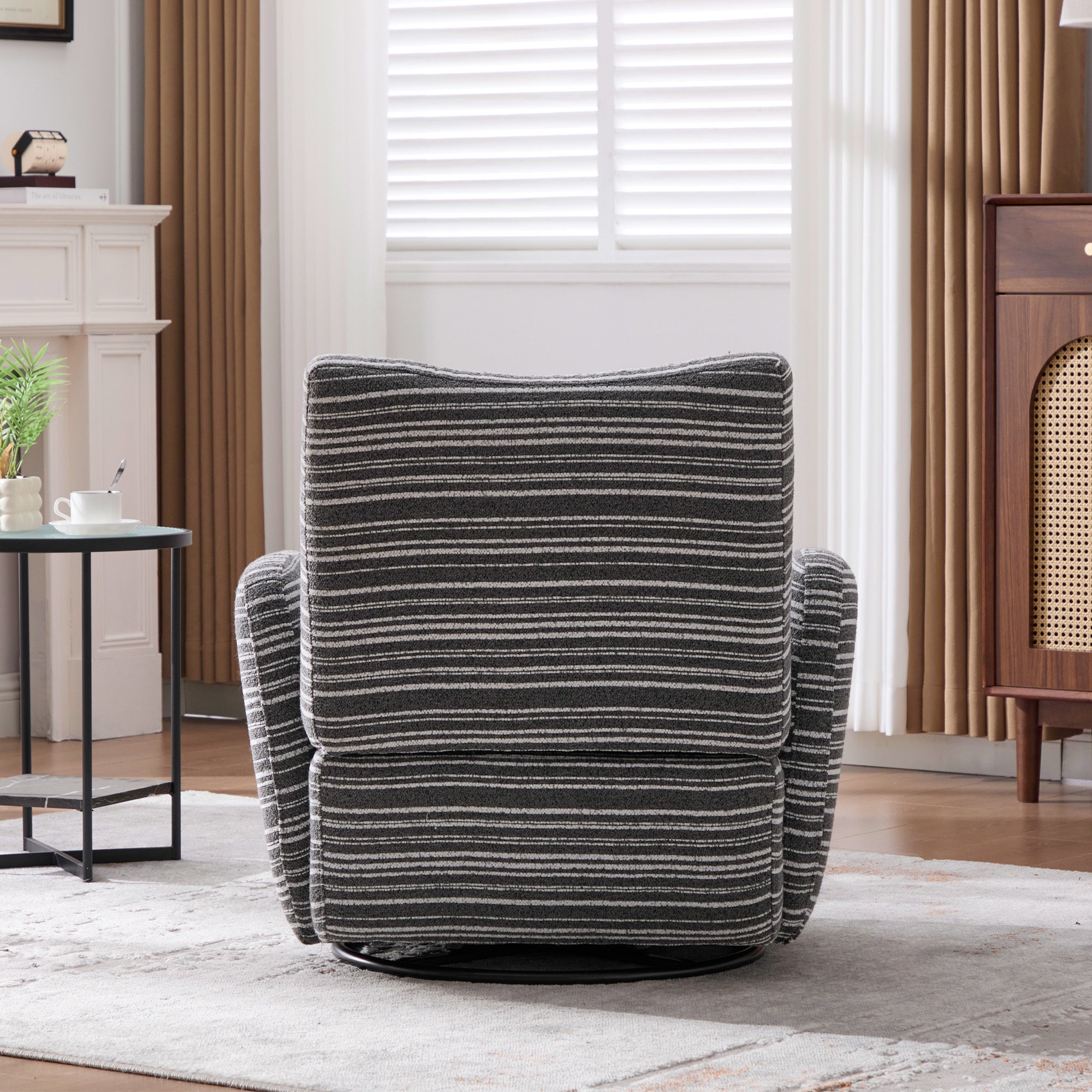 Modern Style Swivel Leisure Chair