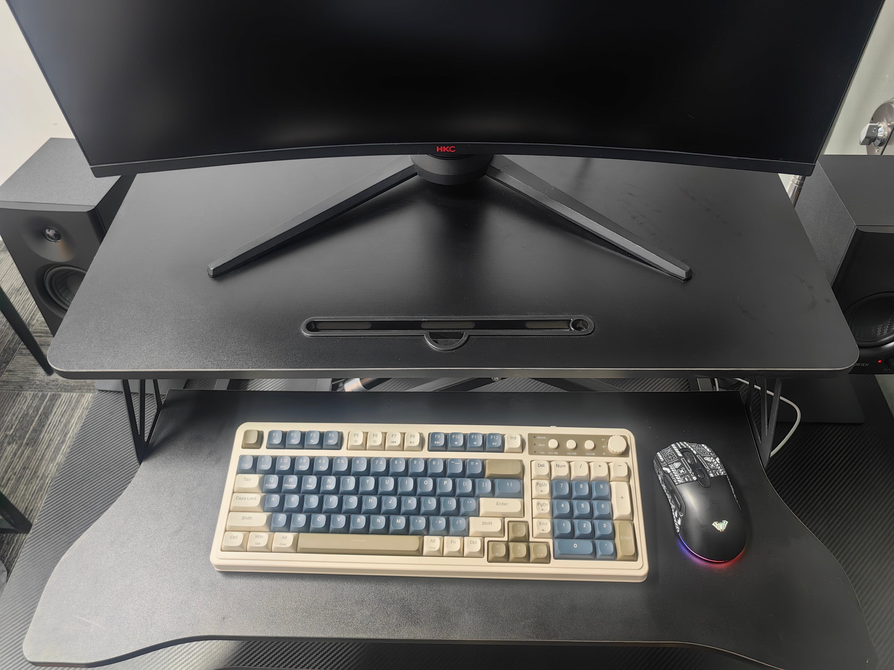 32 Inch Desk Converter Height Adjustable Sit to Stand Rise
