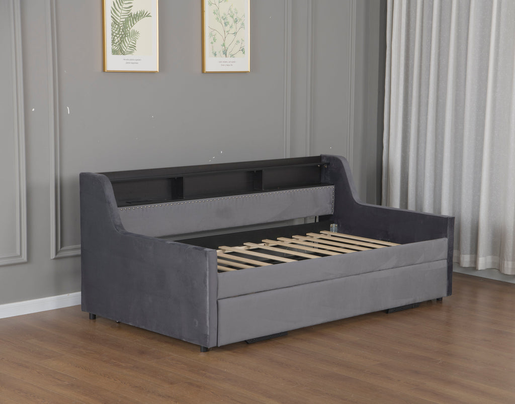 Twin Size Daybed with Trundle