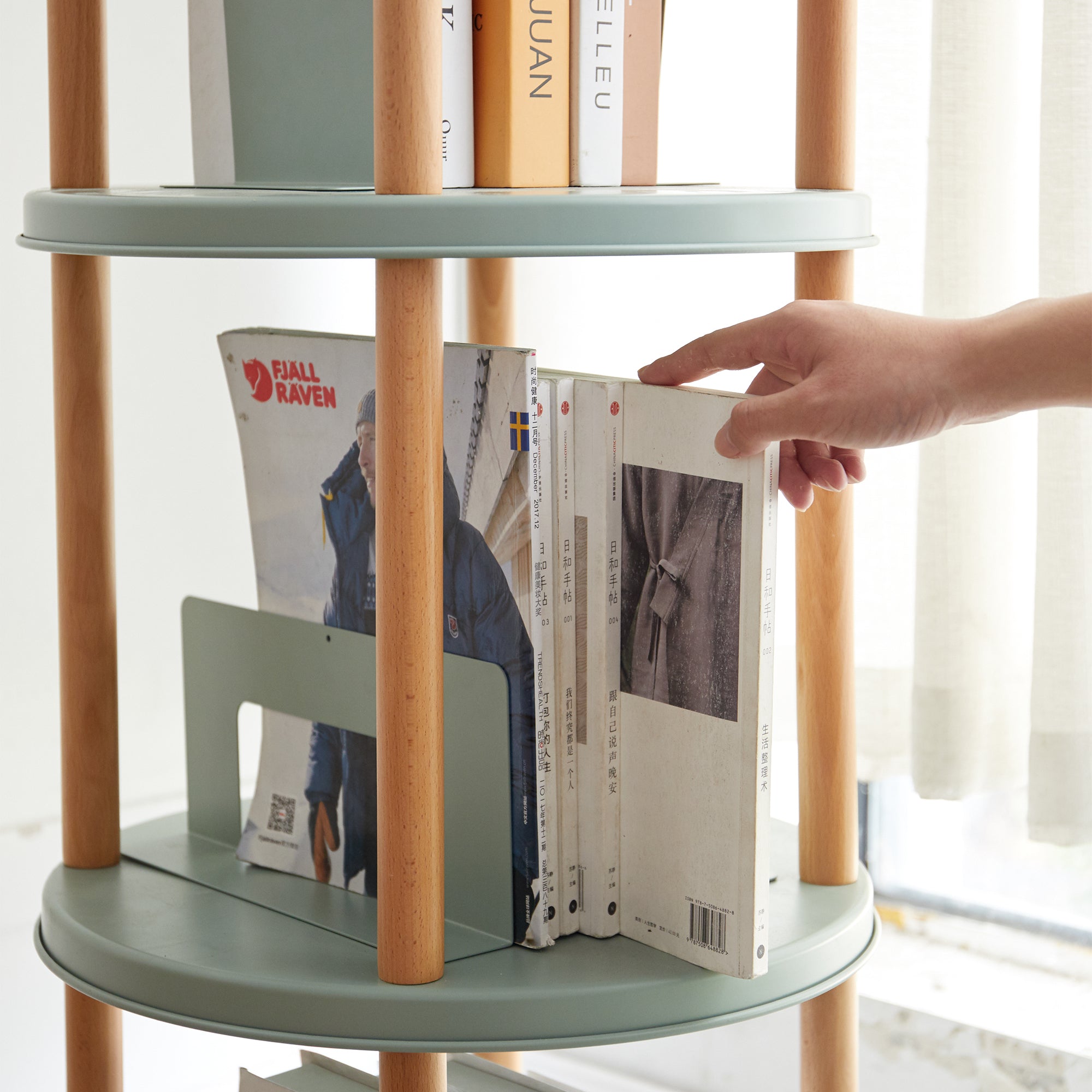 Multifunctional 360° Rotating Bookshelf with 3-Tier